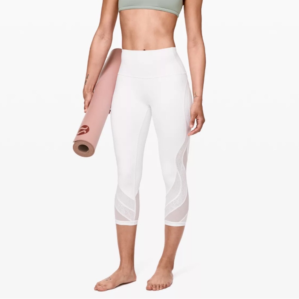 Lululemon White High-Waisted Leggings